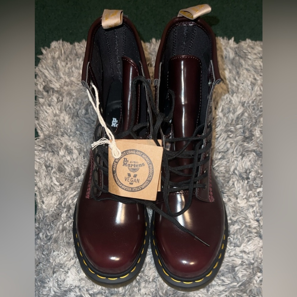 Doc Martens Vegan leather